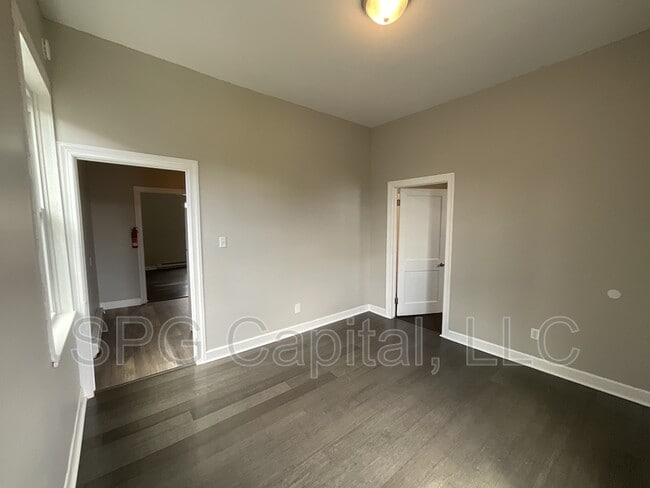 Building Photo - 7402 Lincoln Way W