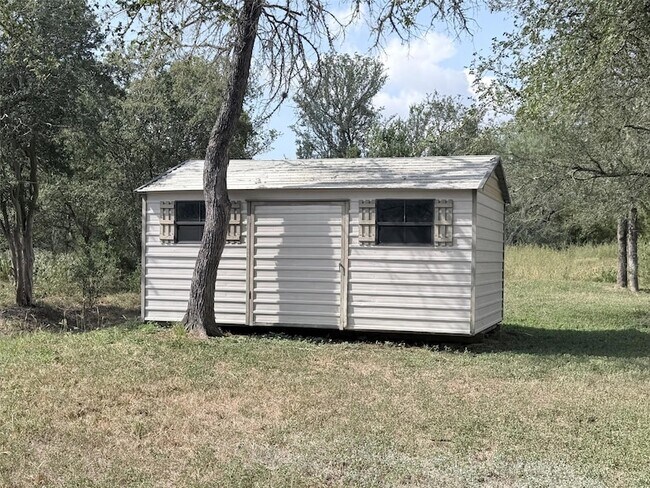 Building Photo - 123 Mesa Verde Dr