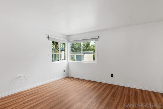 Building Photo - 1494 Gustavo St