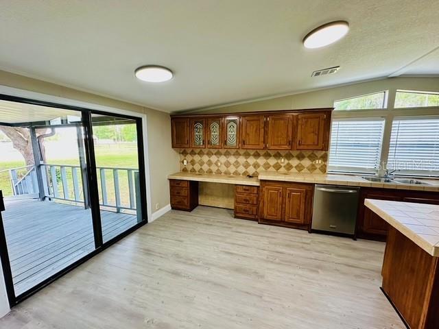 Building Photo - 6814 Redwing Rd