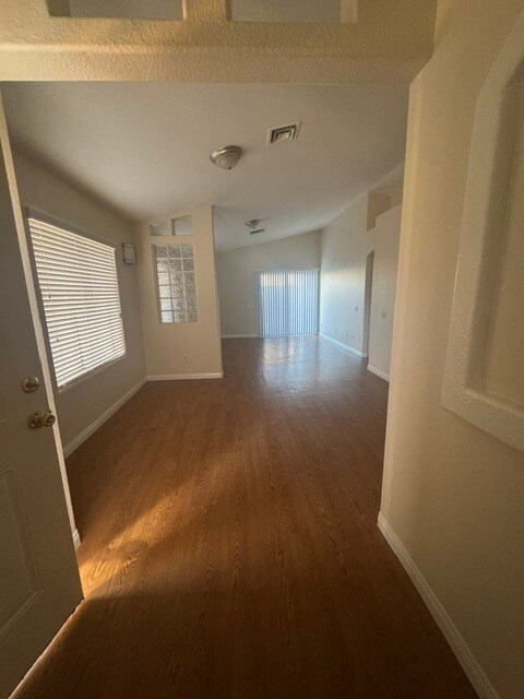 Building Photo - 7933 Turtle Island Ct