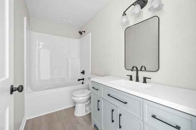 Building Photo - 44 Chippewa Ln