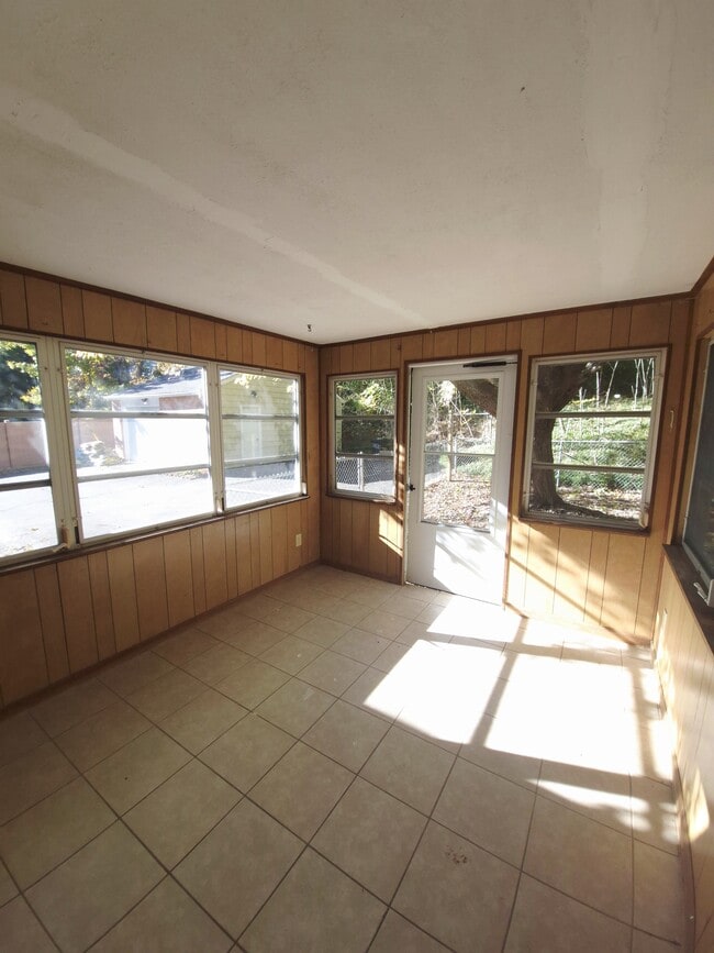 Building Photo - 7820 Conifer Rd