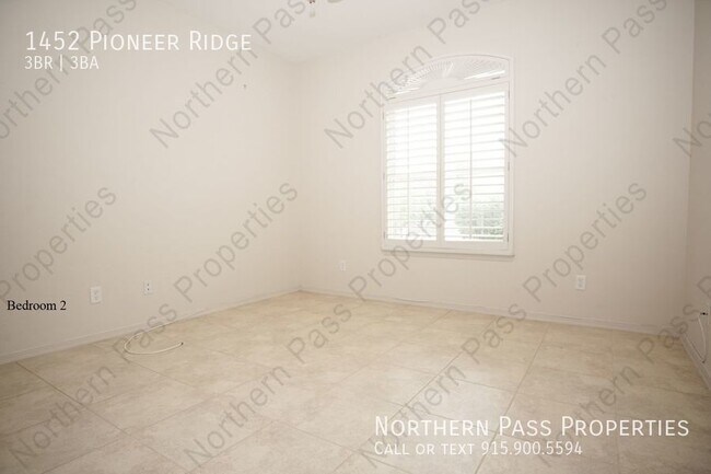 Building Photo - Gorgeous 3BDR Westside Home!