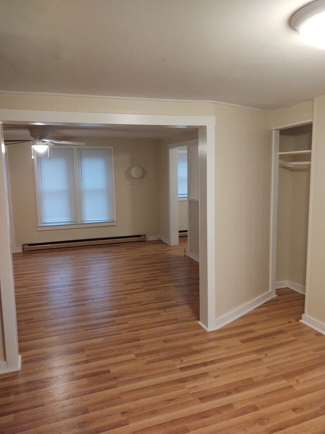 Building Photo - 2 Bedroom 1 Bath Basement Apartment in Historic Downtown Sylva $1300 a month with year-long lease.