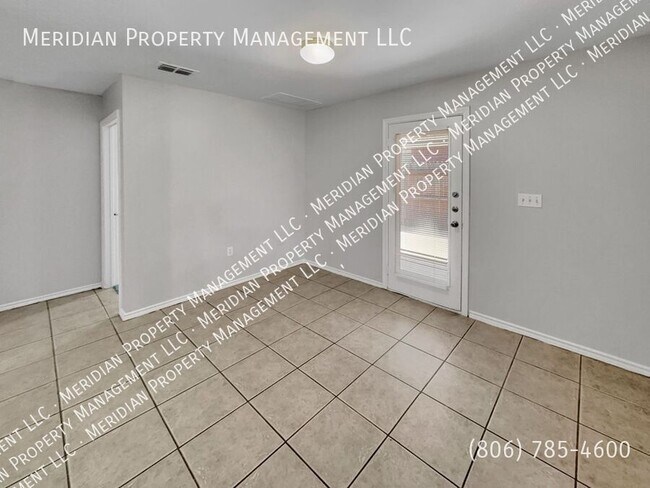 Building Photo - 312 N Brentwood Ave