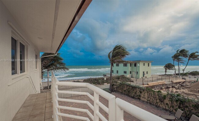 Building Photo - 302 Balboa St