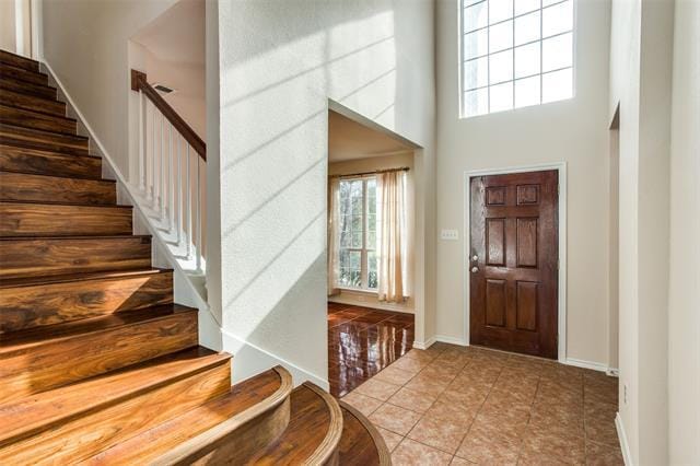 Building Photo - 2625 Alpena Dr