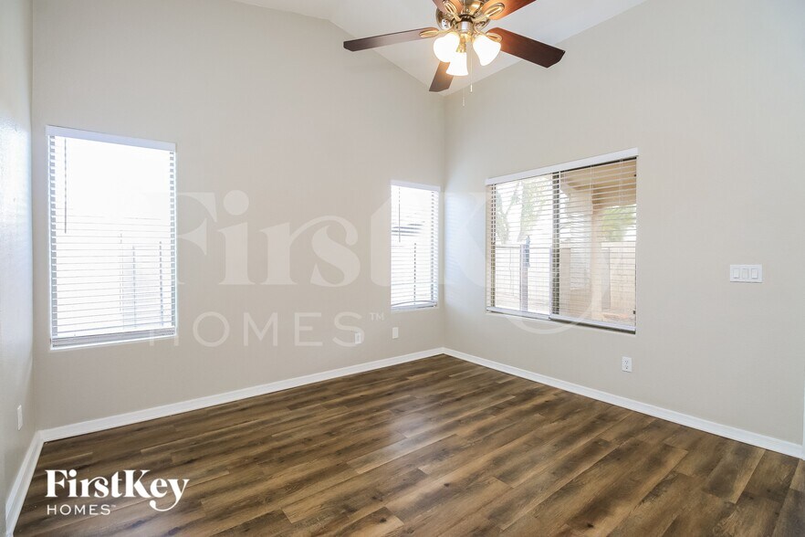 Building Photo - 13338 W Boca Raton Rd