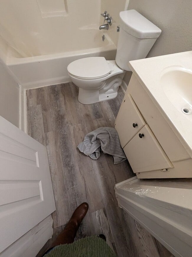 Building Photo - 255 Pollard St