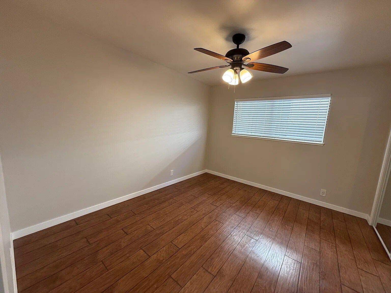 Building Photo - 2430 Fern St