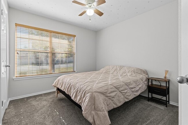 Building Photo - 1318 Settlers Valley Dr