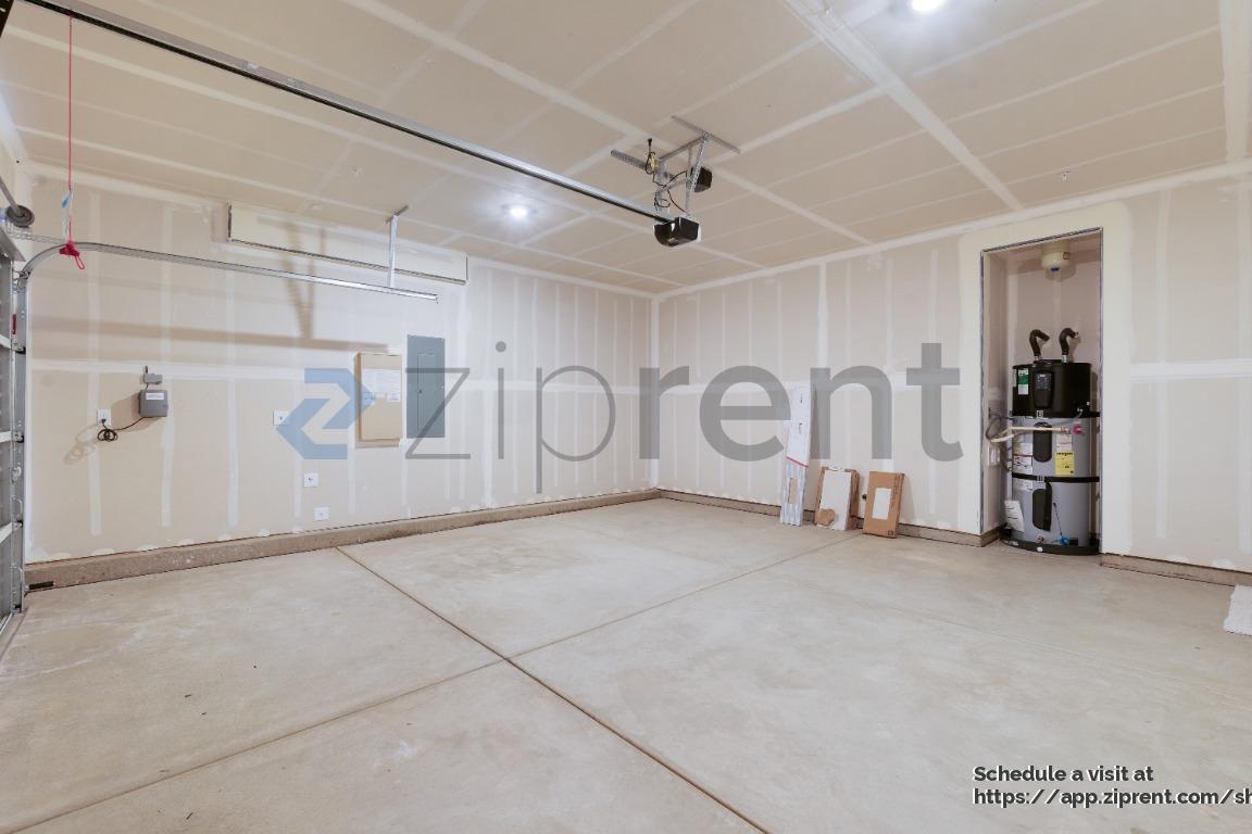 Building Photo - 8495 Anker Wy