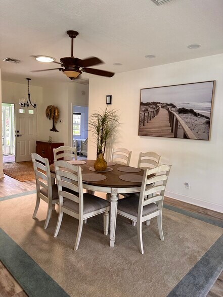 Building Photo - 320 Garden Grove Pky