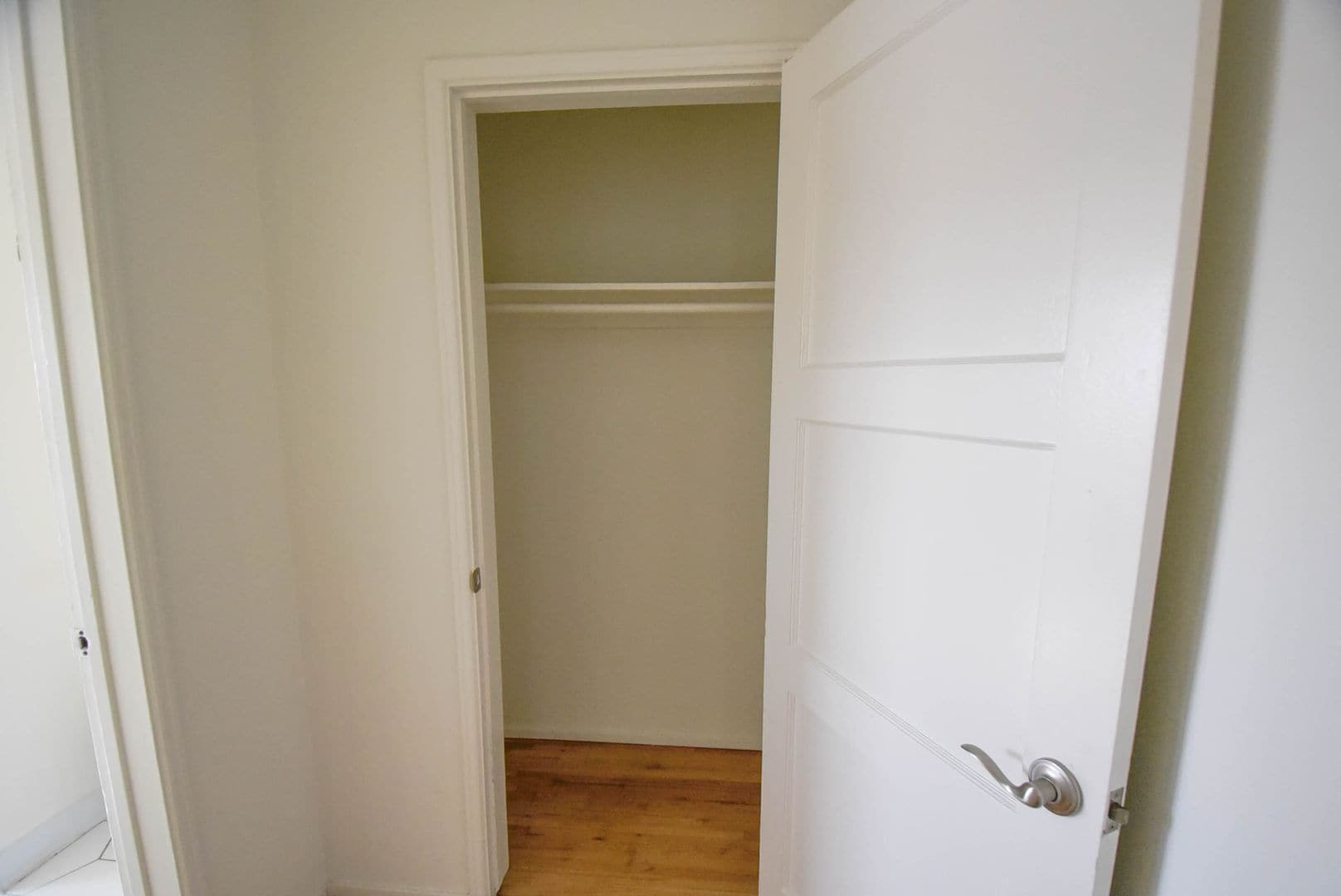 Building Photo - 5654 Camellia Ave