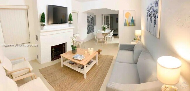 Building Photo - 2724 SW 34th Ct