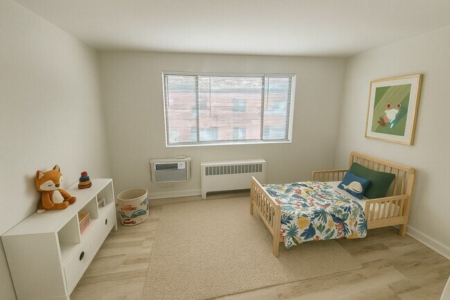 Building Photo - 3 Bed 1 Bath SW DC