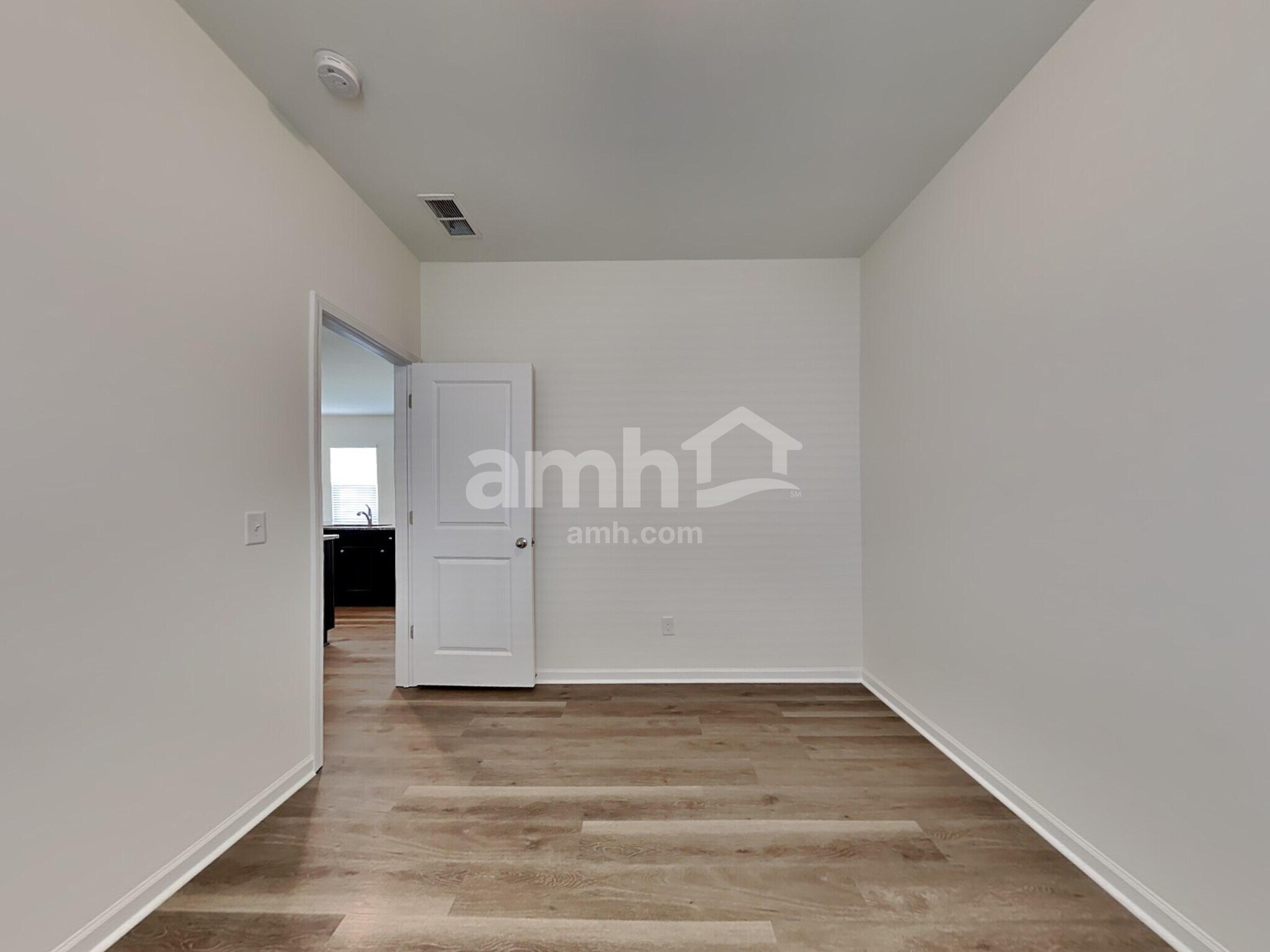 Building Photo - 219 Orion Way