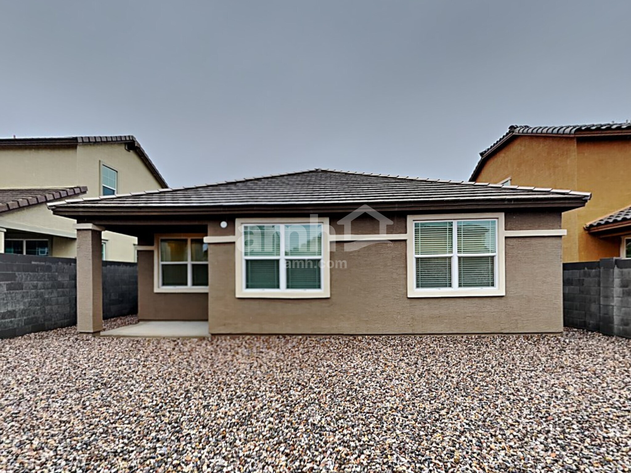 Building Photo - 23142 E Russet Rd