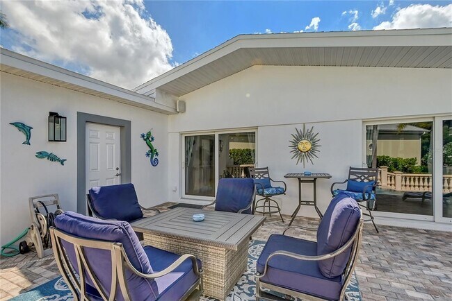 Building Photo - 7516 Cove Terrace
