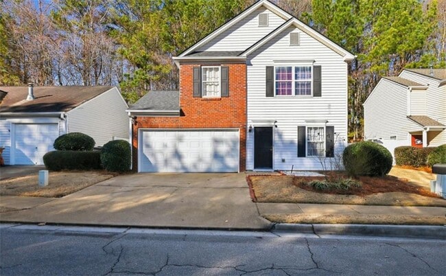 Building Photo - 205 Oak Grove Way