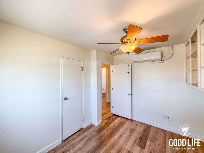 Building Photo - SD: Spacious 4BD/2BA Home in Clairemont with Large Turf Yard, Garage & In-Unit Laundry