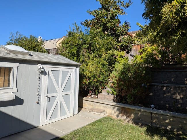 Building Photo - 3980 Avignon Ln