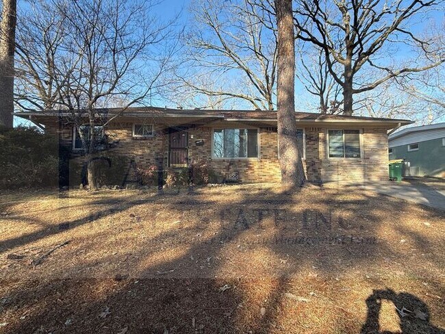 Building Photo - Lakewood 3 bedroom Home