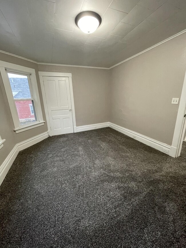 Building Photo - 2410 White St