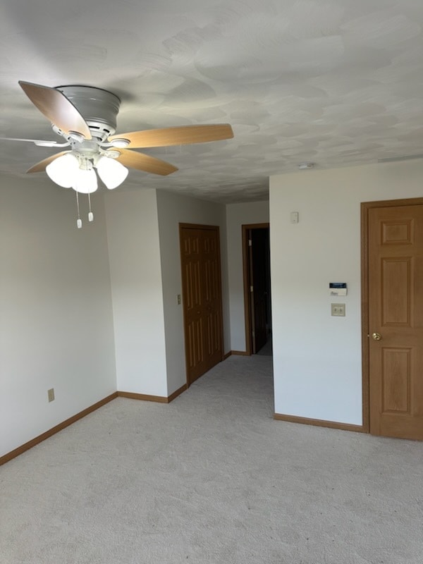 Building Photo - 123 Eagles Pt W