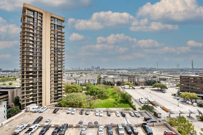 Building Photo - 3525 Sage Rd