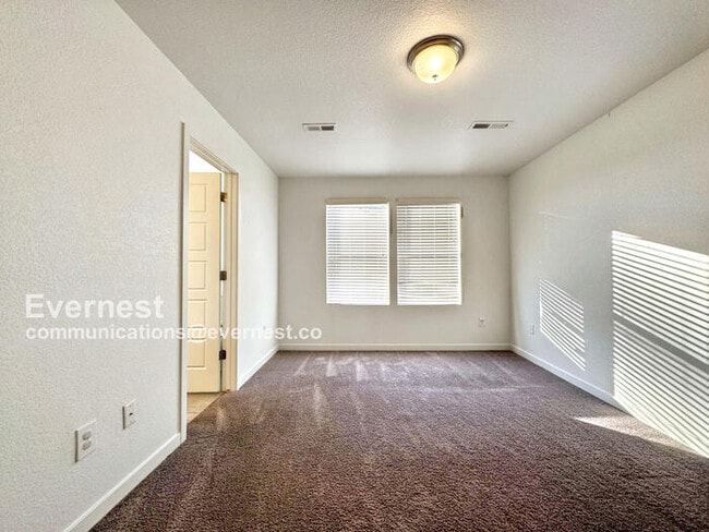 Building Photo - 4876 Halifax Ct
