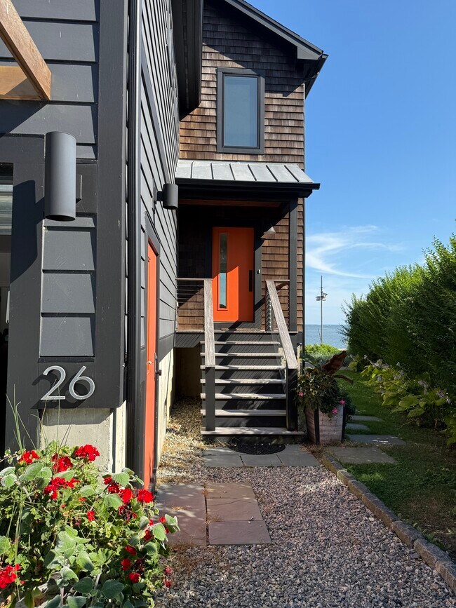 Primary Photo - 26 Summer Island Rd