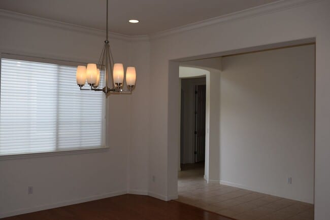Building Photo - Coming Soon! Spacious Single-Story Home for Lease in Lathrop!