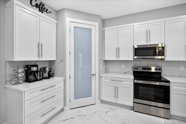 Building Photo - 128 Blare Dr