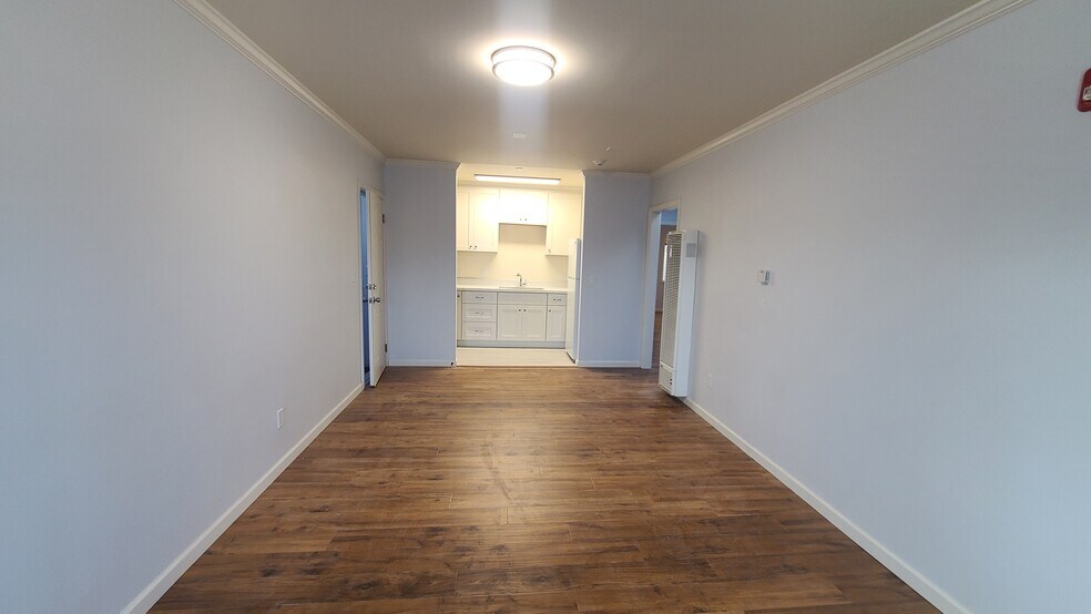 Building Photo - 1309 Solano Ave