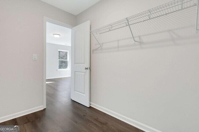 Building Photo - 56 Hayden Dr