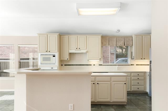 Building Photo - 2803 Pheasant Run Dr