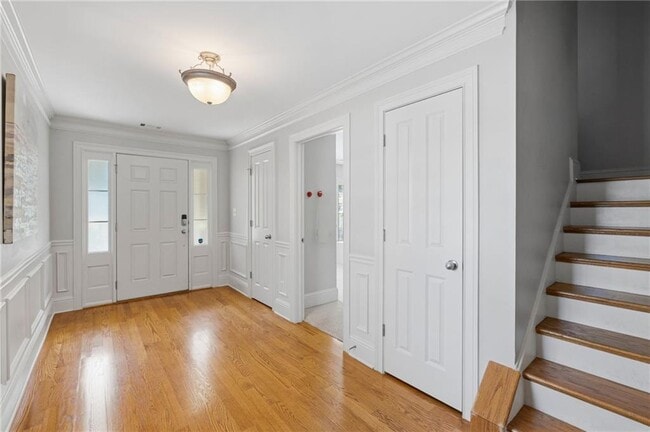 Building Photo - 5161 Monitor Ln
