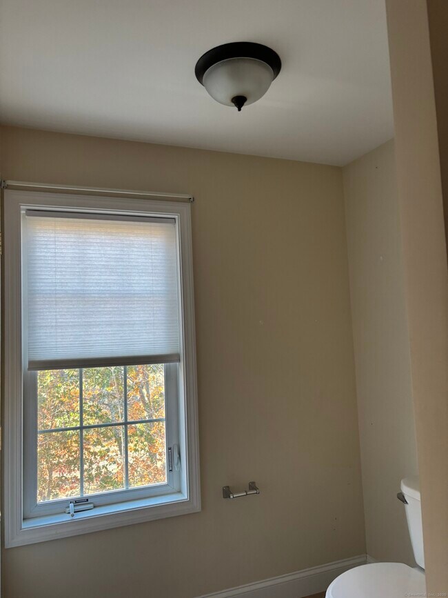 Building Photo - 15 Freedom Way