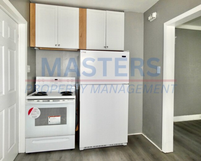 Building Photo - 1702 Hurd St