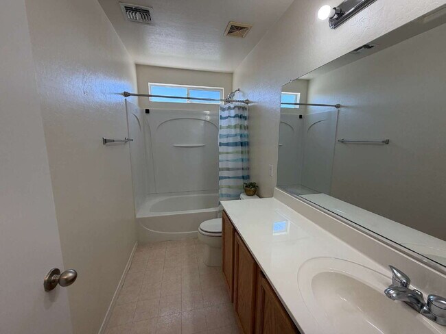 Building Photo - 3907 E Pinto Valley Rd