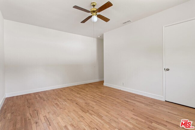 Building Photo - 11951 Bray St