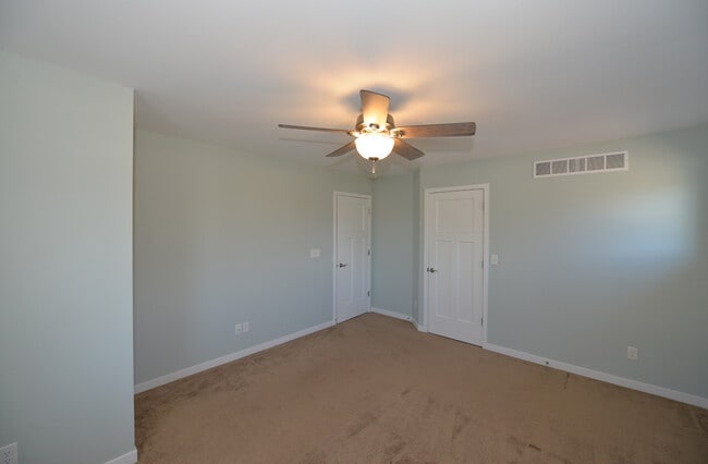 Building Photo - 3807 7th Ave