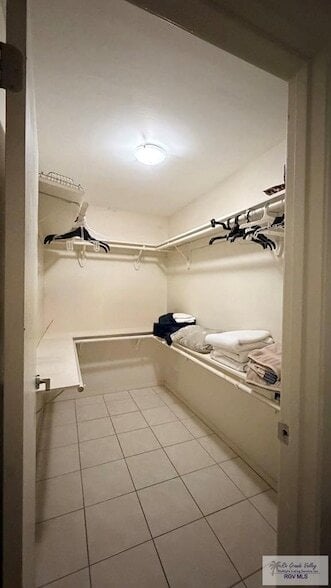 Building Photo - 322 McFadden Dr