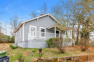 Building Photo - Charming Home for Rent – Griffin, GA - $500 off on 1st month's rent