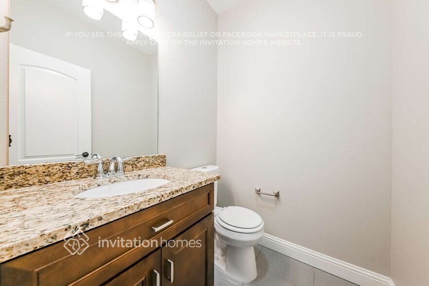 Building Photo - 433 Arrowhead
