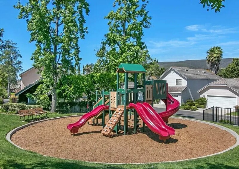 Building Photo - 10404 Rancho Carmel Dr