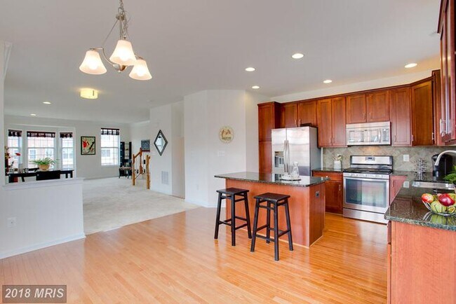 Building Photo - 23141 Flora Mure Dr