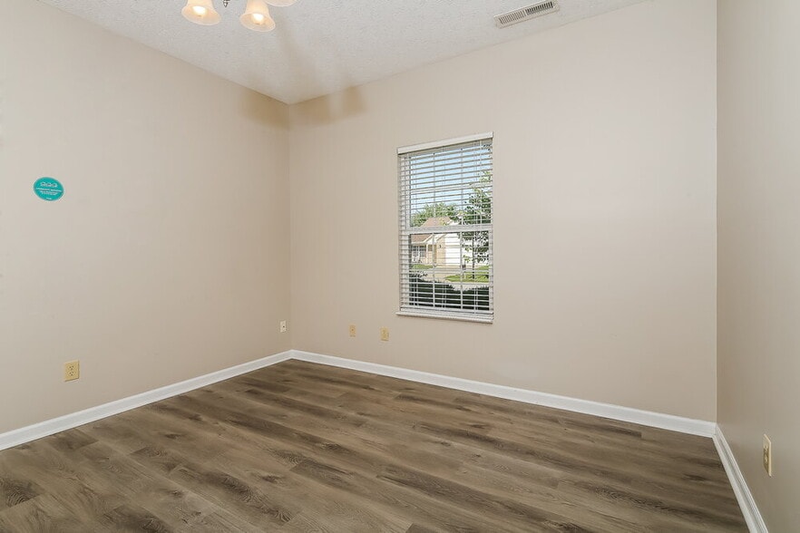 Building Photo - 3151 Limber Pine Dr